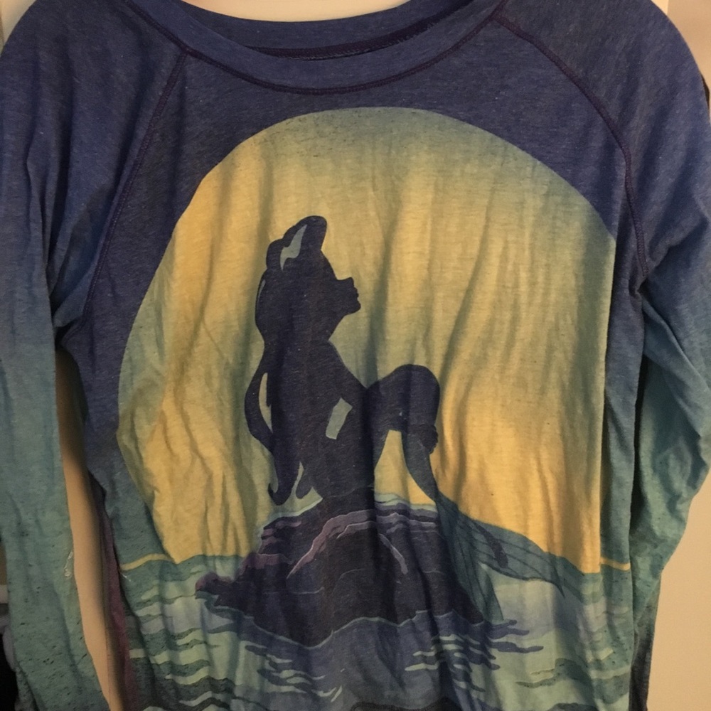 Women’s XL The Little Mermaid Long Sleeve Shirt
